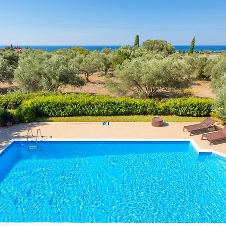 Eufrosini Villa *